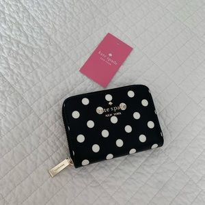 kate spade charming dot wallet